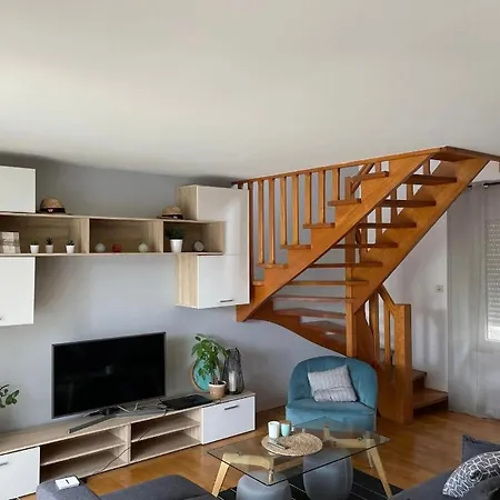 Charmant Appartement Avec Terrasse Entre Centre-Ville Et Plages De Concarneau Buitenkant foto