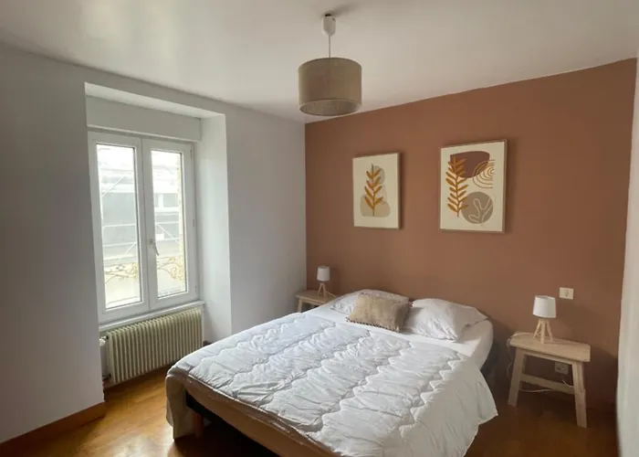 Charmant Appartement Avec Terrasse Entre Centre-Ville Et Plages De Concarneau